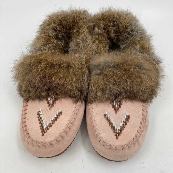 Manitobah Street Moccasin - Real Rabbit Fur NWOT - Picture 6 of 6